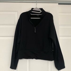 Athleta black quarter zip sweatshirt